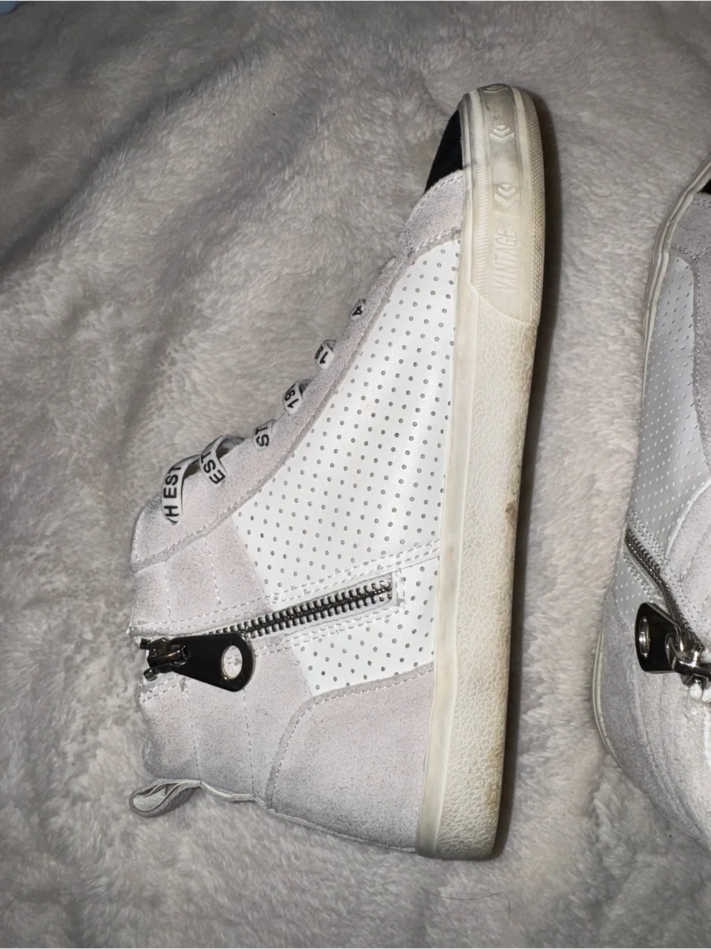 Vintage Havana Lester Women's Size 8.5 Sneakers - Classic Star Logo